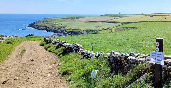 Seven Heads Walk